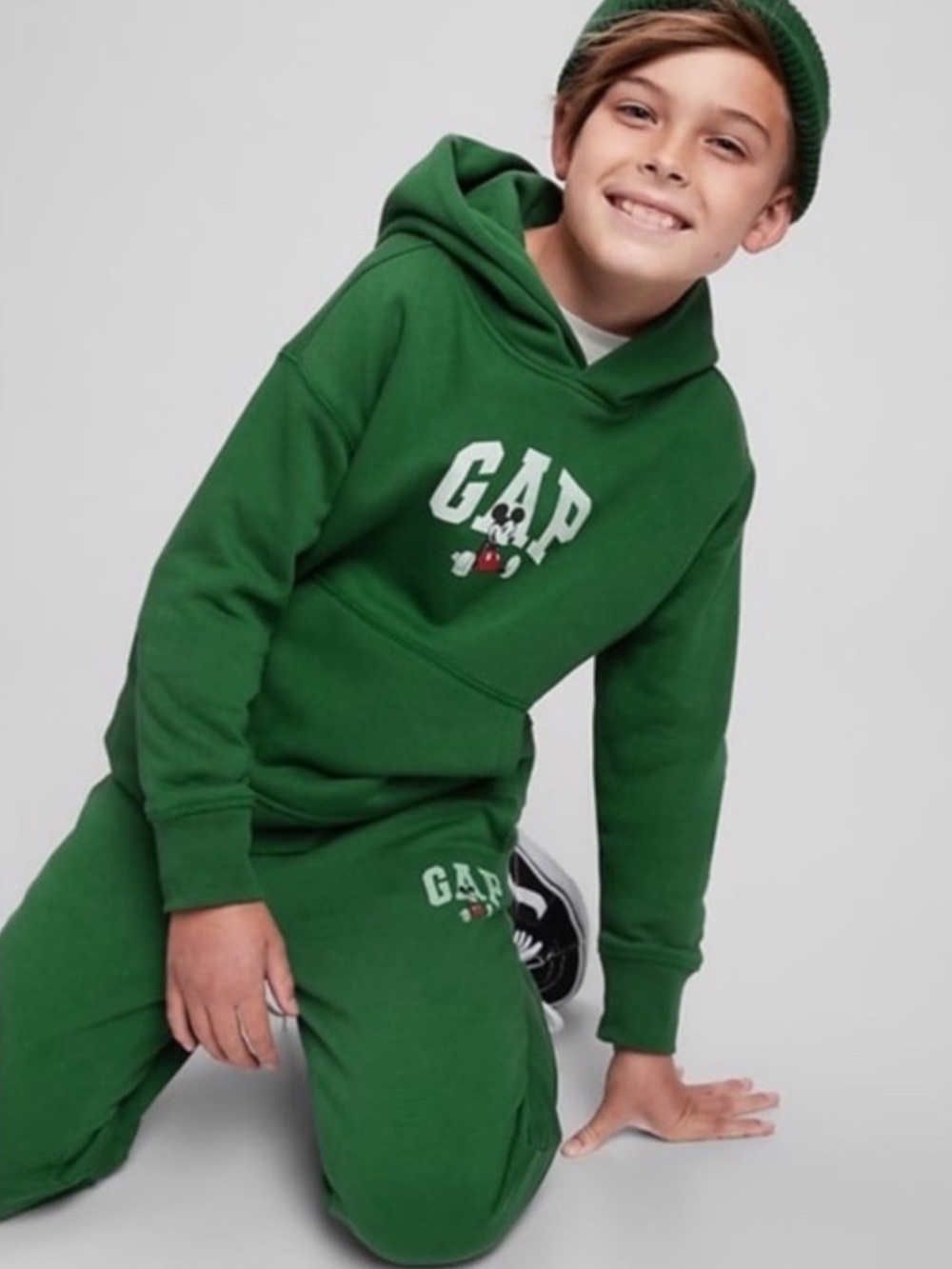 ✨ GAP X DISNEY KIDS LOGO & MICKEY GRAPHIC JOGGERS ✨